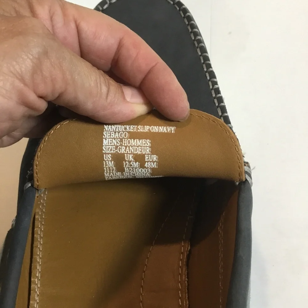 Men’s navy blue slip on boat shoes NIB